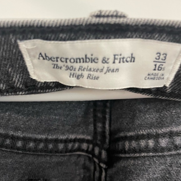 Abercrombie & Fitch Charcoal High Rise Jeans - Picture 3 of 3